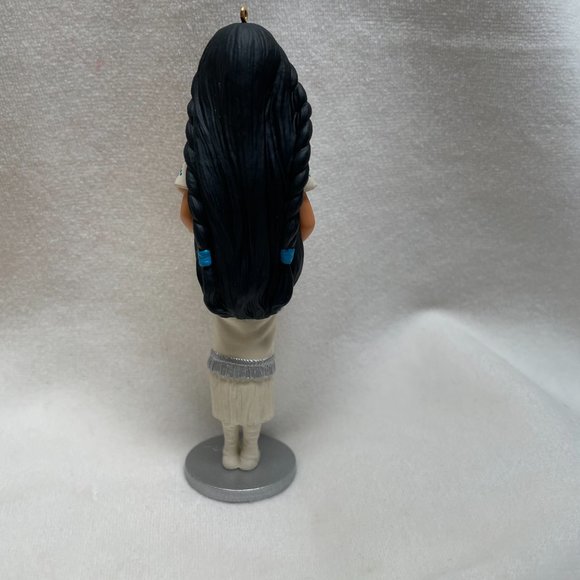 Barbie Dolls of the World Ornament Collection - Picture 9 of 11